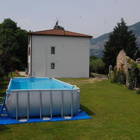 Le3Sirene Apartment Brentino Belluno Exterior photo