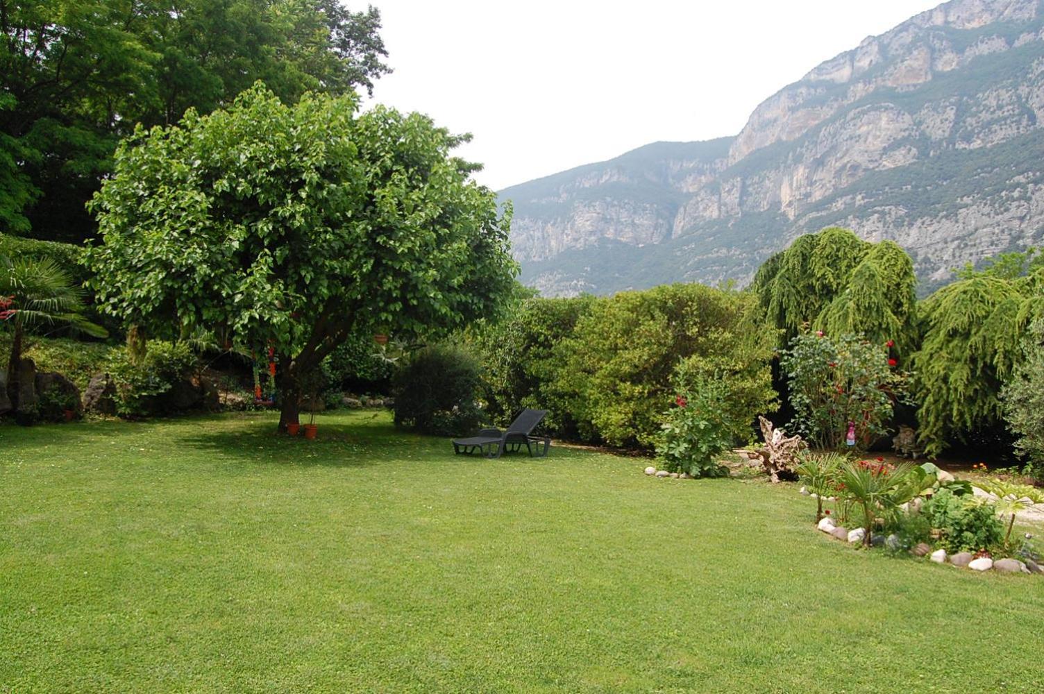Le3Sirene Apartment Brentino Belluno Exterior photo